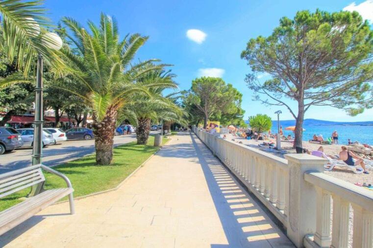 Apartment Lona Crikvenica Exterior foto